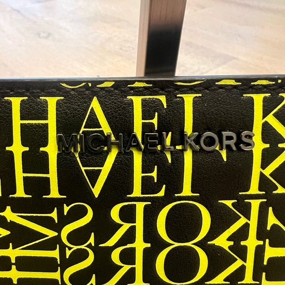 Michael Kors Black Neon Logo Wallet - Picture 2 of 6